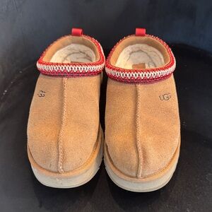UGG Tasman Chestnut Slippers Size 4